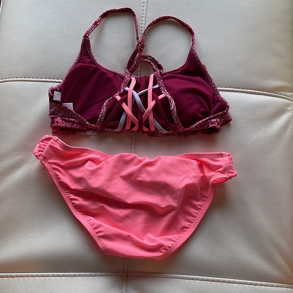 Bathing suit